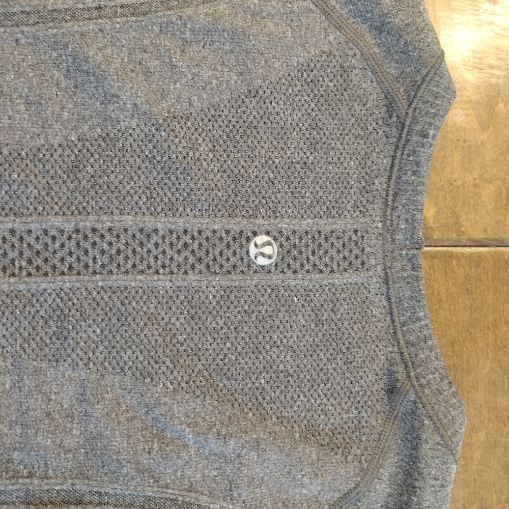 LULULEMON Women's Swiftly Tech gray long-sleeve top - 8 - Picture 9 of 12